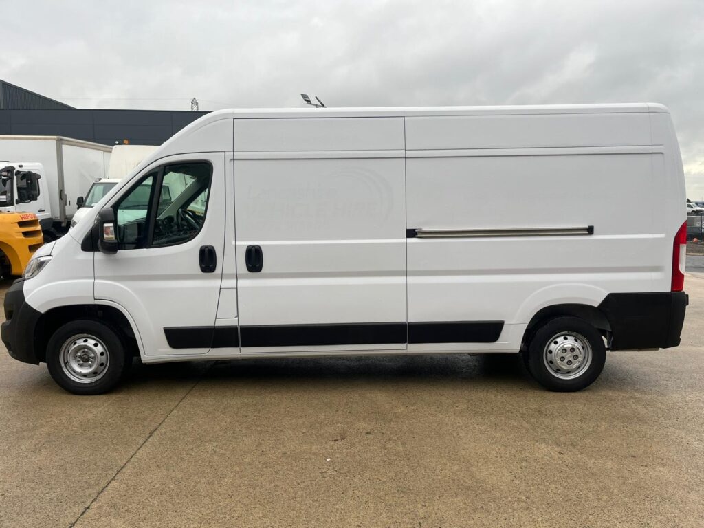April 2022 Vauxhall Movano Medium Roof LWB Panel Van