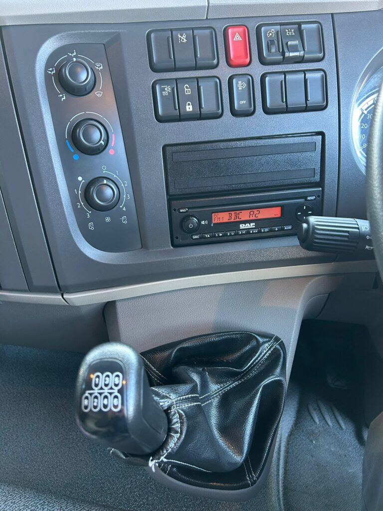 2016 DAF LF 45 150 8.3 Ton Pole Lorry