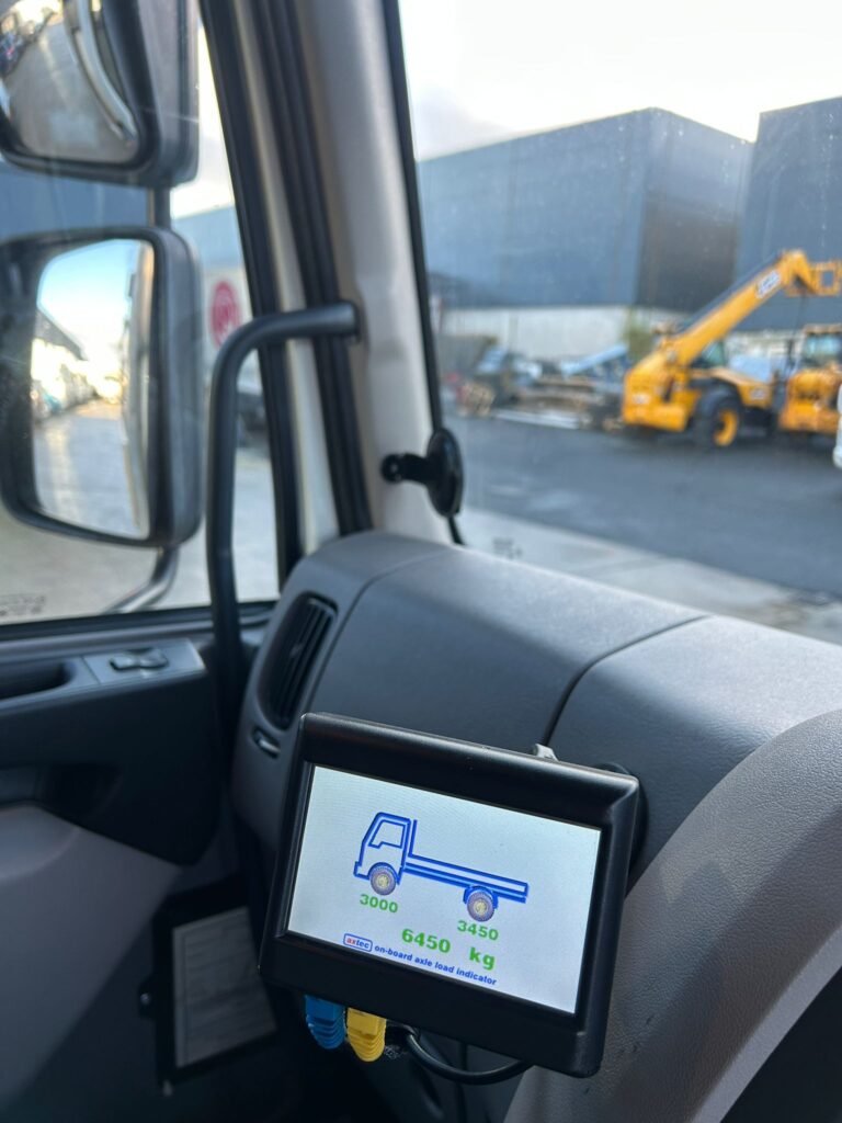 2016 DAF LF 45 150 8.3 Ton Pole Lorry