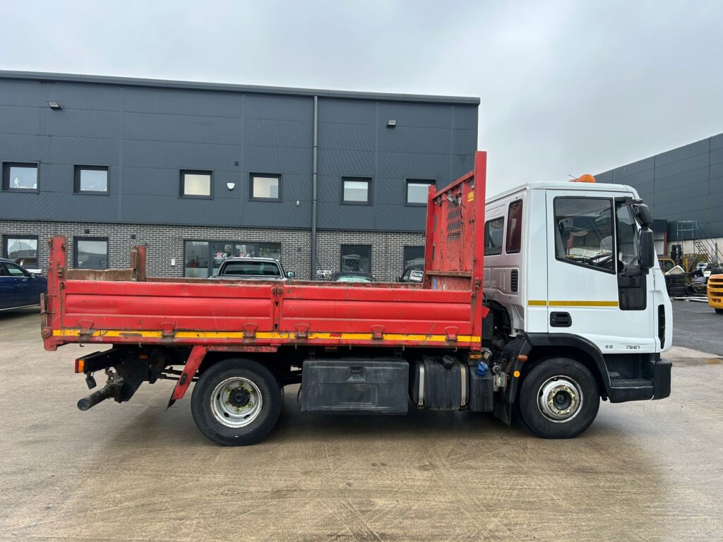 2015 Iveco 75e16 7.5T Tipper