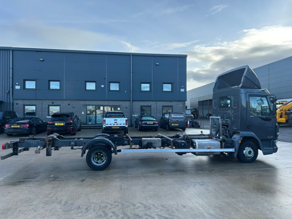September 2019 DAF LF 180 7.5T Chassis Cab