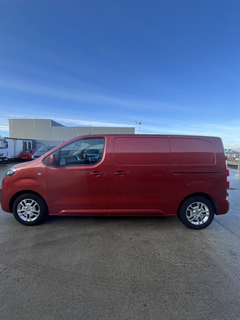 November 2020 Vauxhall Vivaro 2700 Sportive