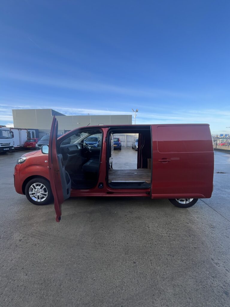 November 2020 Vauxhall Vivaro 2700 Sportive