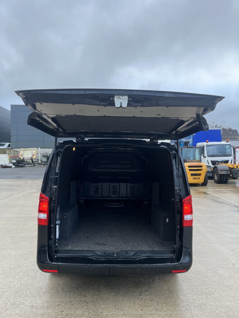 August 2022 Mercedes Vito 116 RWD 2.0d