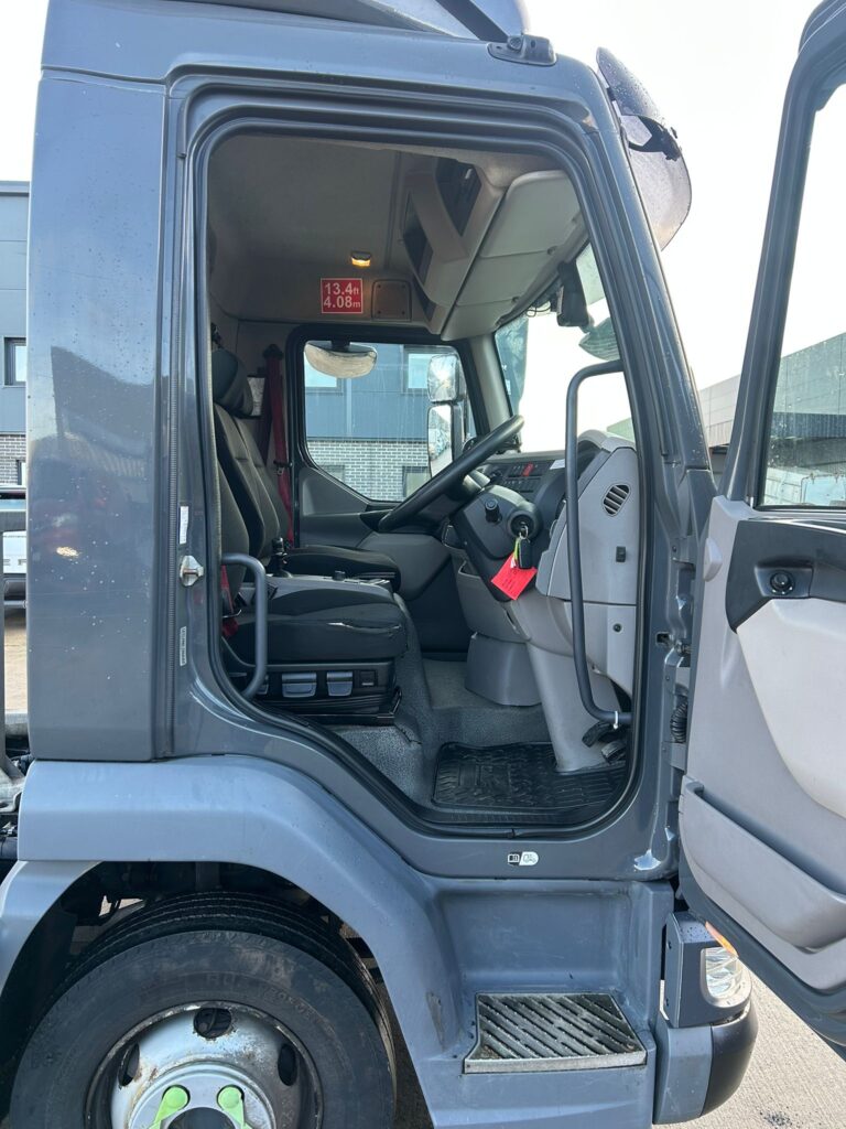 September 2019 DAF LF 180 7.5T Chassis Cab