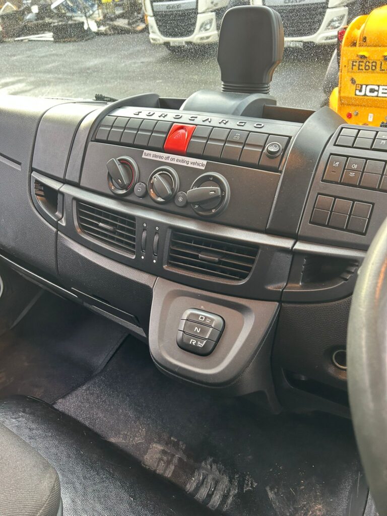 November 2021 Iveco 75e16 Curtainsider