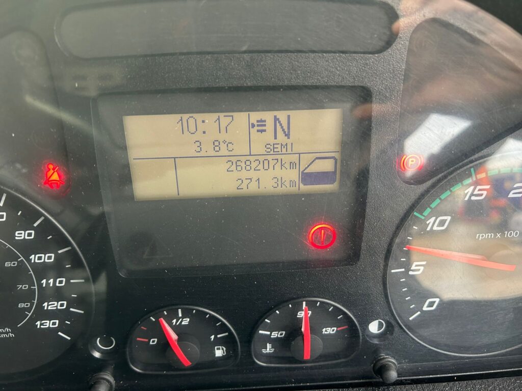 November 2021 Iveco 75e16 Curtainsider