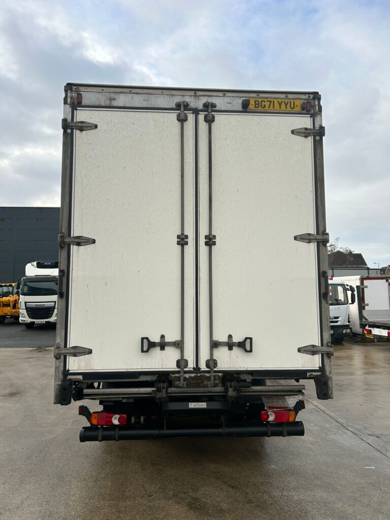 November 2021 Iveco 75e16 Curtainsider