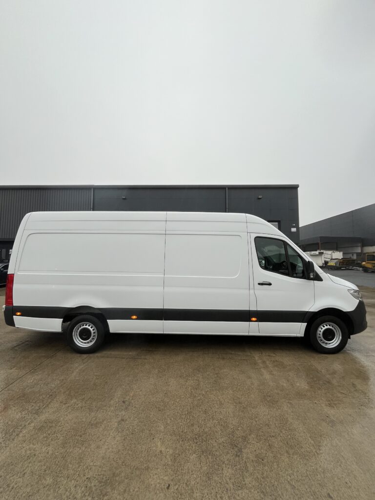 March 2022 Mercedes Sprinter 315 CDI Progressive LWB