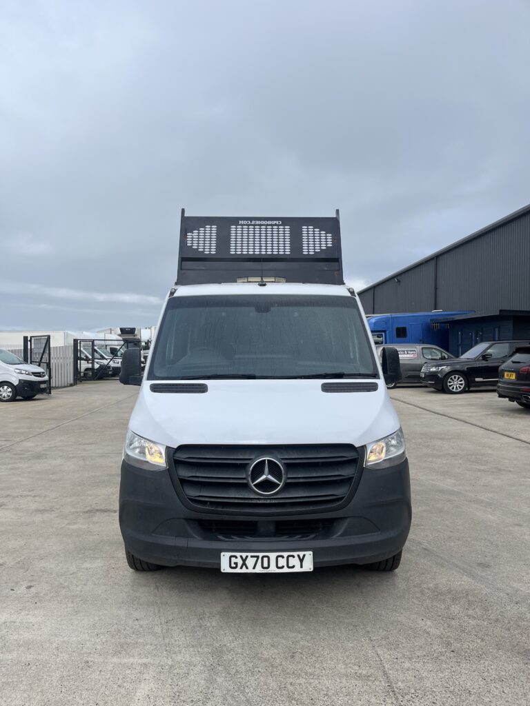 2021 Mercedes Sprinter Crew Cab 3.5T Tipper
