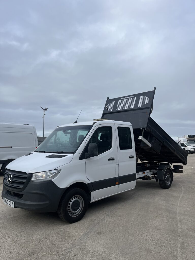 2021 Mercedes Sprinter Crew Cab 3.5T Tipper
