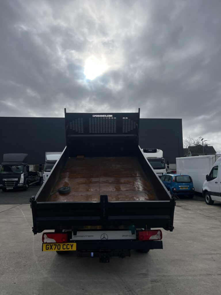 2021 Mercedes Sprinter Crew Cab 3.5T Tipper