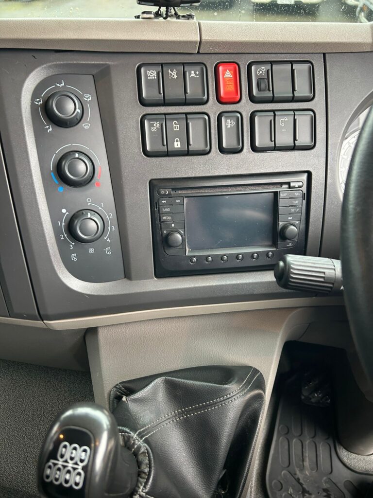 2018 DAF LF 210 16 Ton Chassis Cab