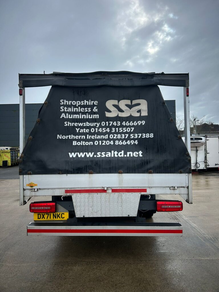 2022 DAF LF 230 12 Ton with 22ft Alloy Dropside Body