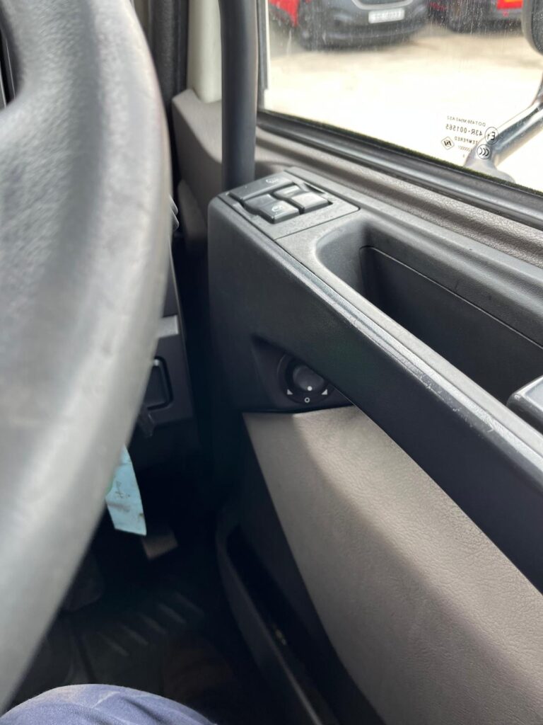 November 2019 DAF LF 45 180 SWB