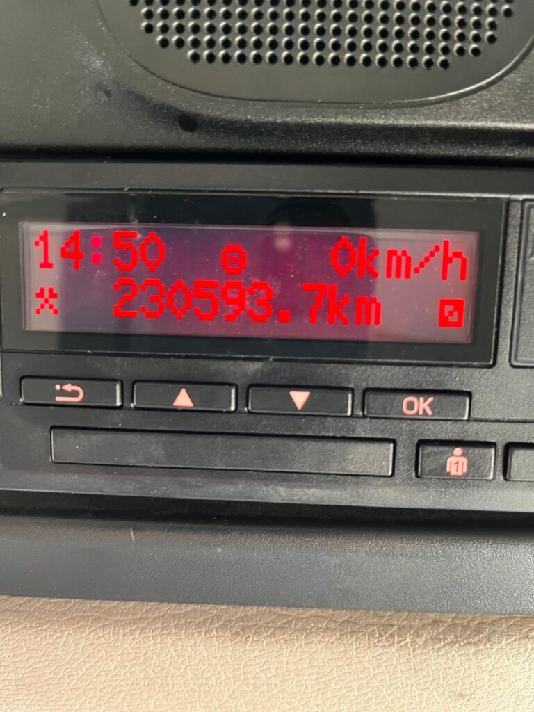 November 2019 DAF LF 45 180 SWB