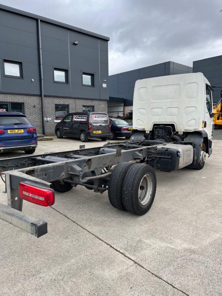 November 2019 DAF LF 45 180 SWB