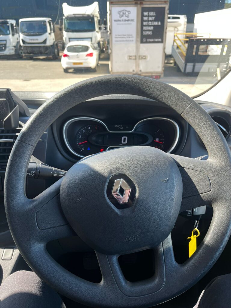 2021 Renault Trafic Business+ 2.0d