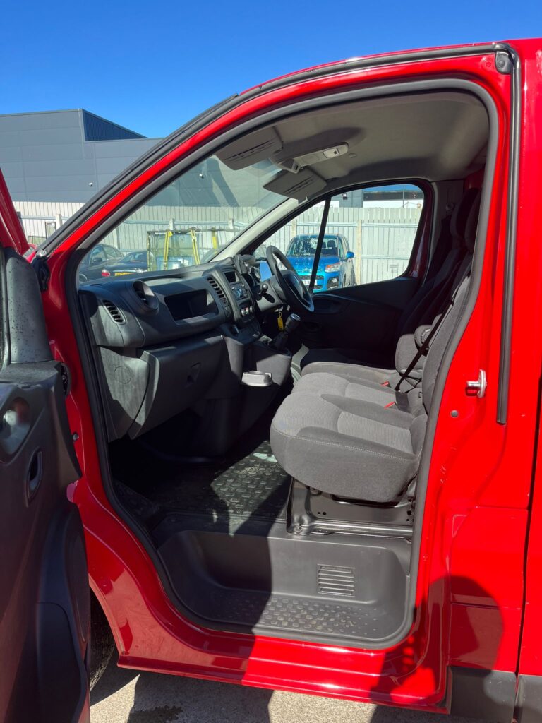 2021 Renault Trafic Business+ 2.0d