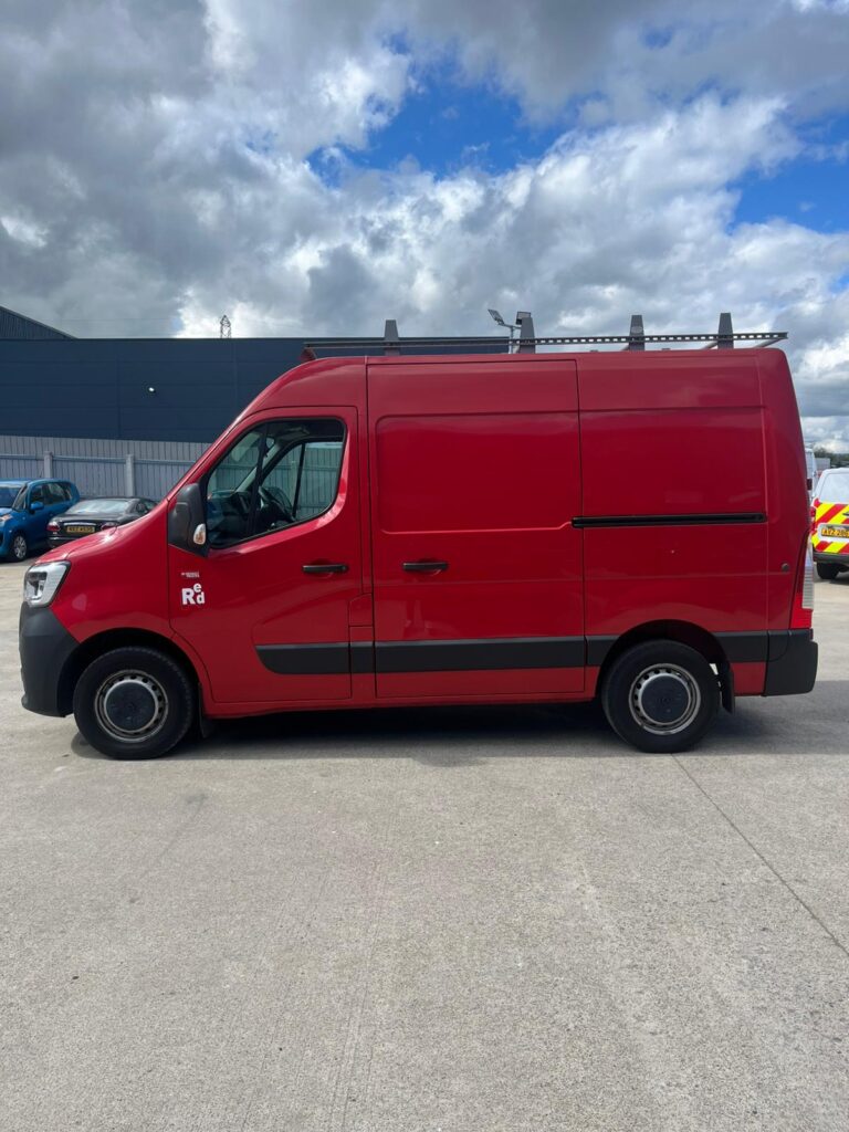 2021 Renault Master 2.3d High Roof SWB