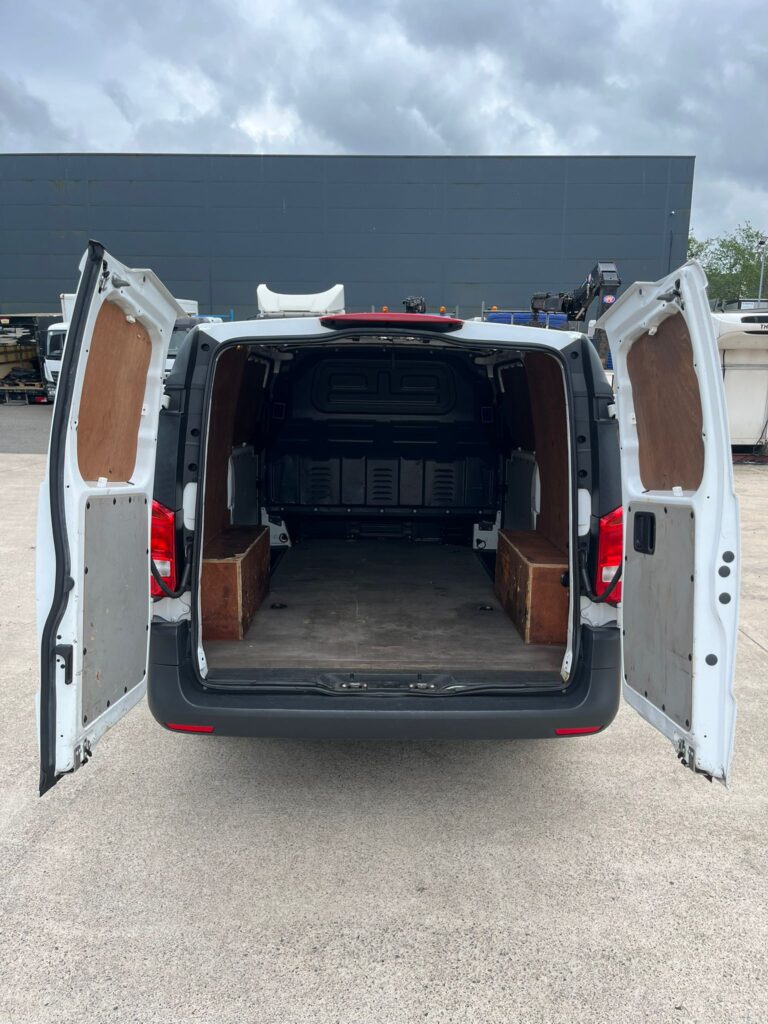 2021 Mercedes Vito 110 Progressive CDi