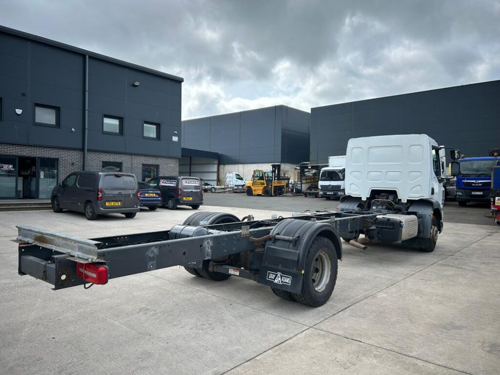 October 2019 DAF LF 230 16T Chassis Cab