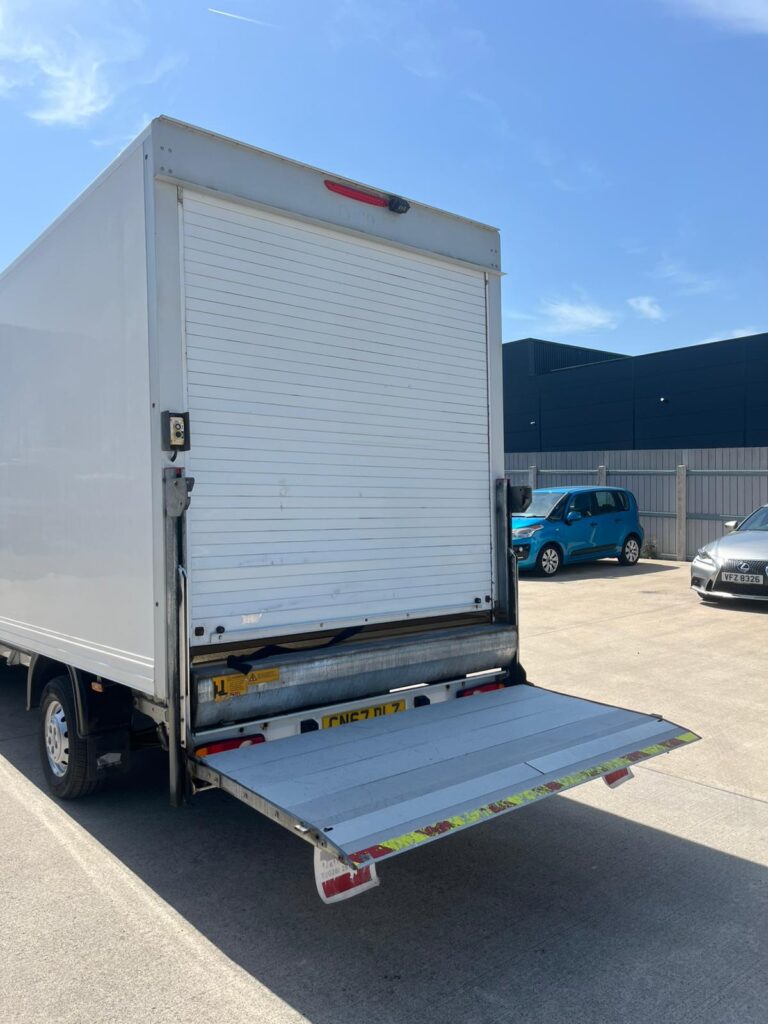 September 2017 Peugeot Boxer 335 L3 Luton Van