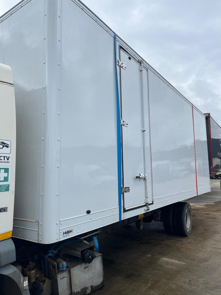2021/22 22ft GRP Box Body with Cantilever Tail Lift