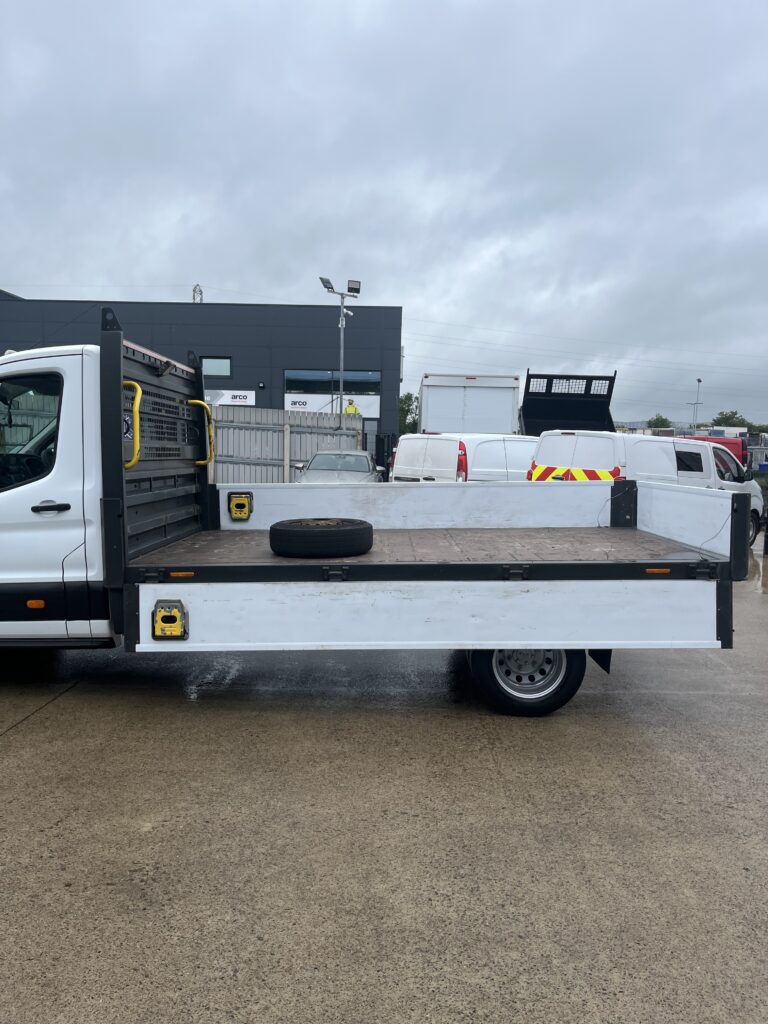 2020 Ford Transit Leader 350 Dropside Twin Wheel