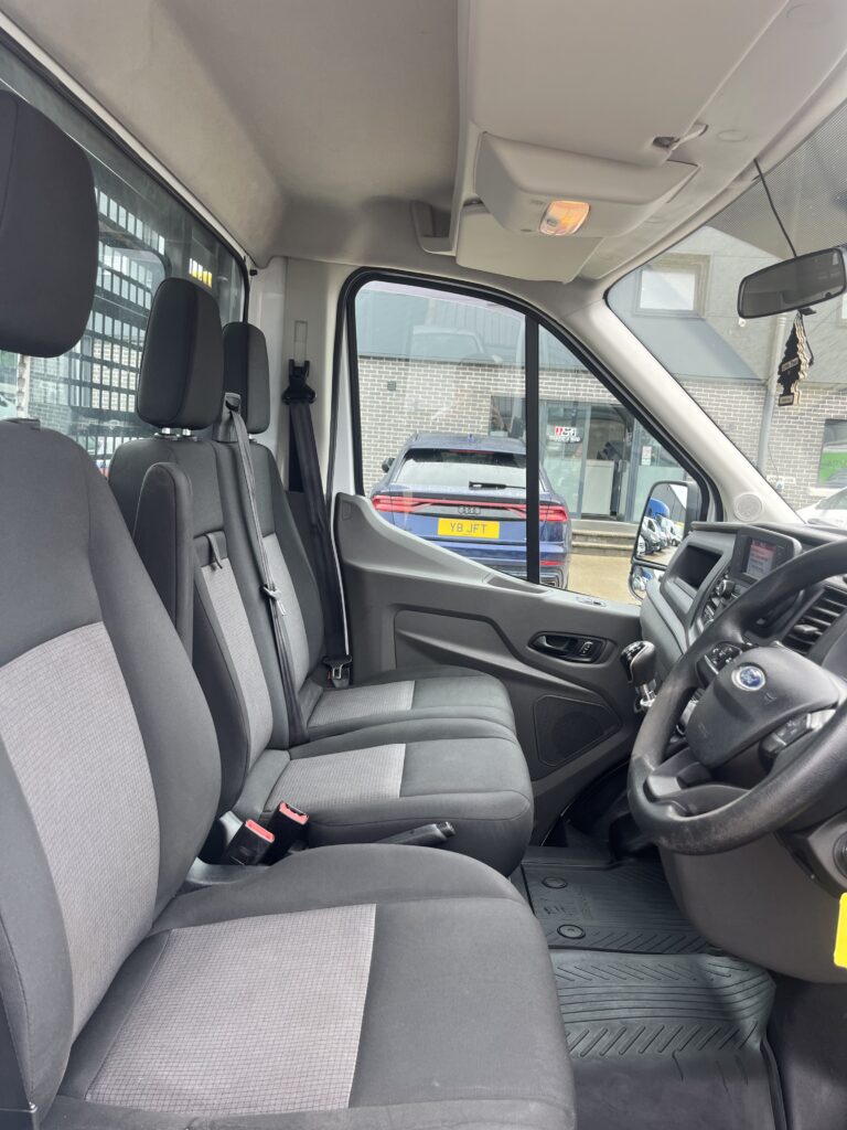 2020 Ford Transit Leader 350 Dropside Twin Wheel