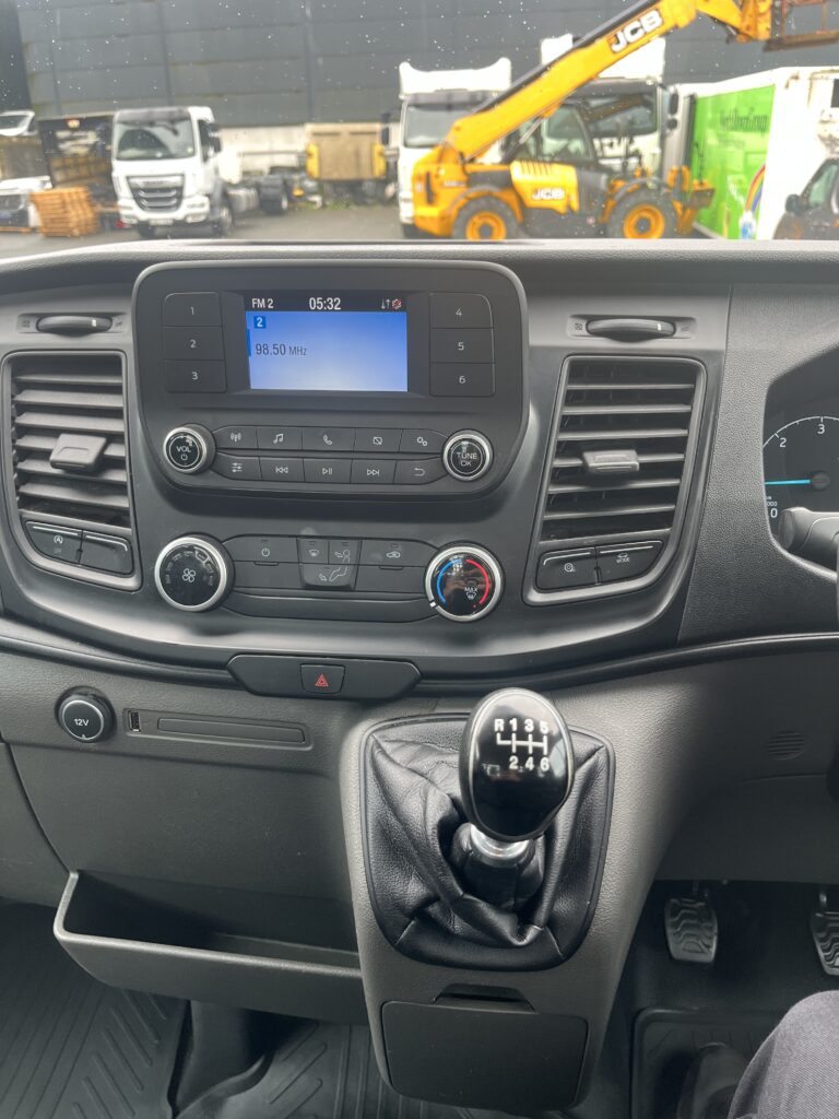 2020 Ford Transit Leader 350 Dropside Twin Wheel