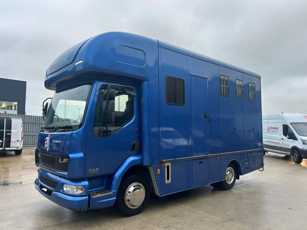 2006 DAF LF 45-150 7.5T Horsebox