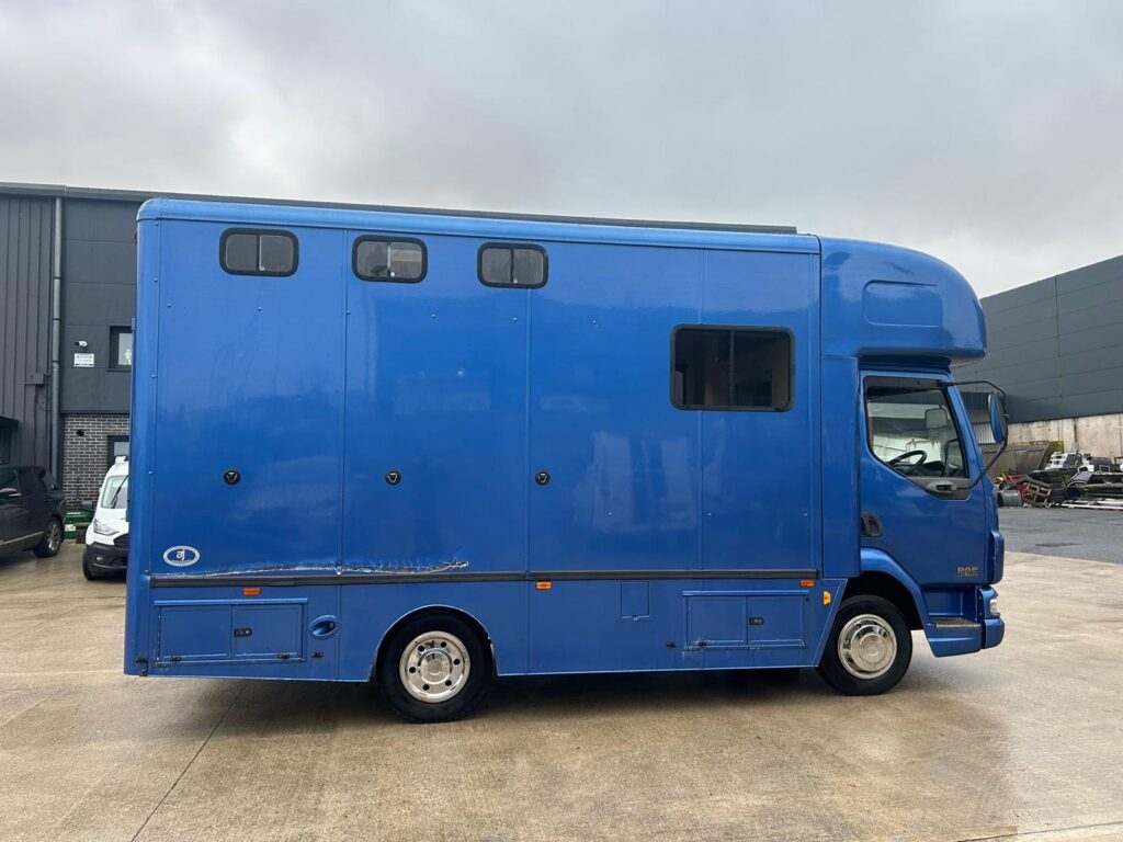 2006 DAF LF 45-150 7.5T Horsebox