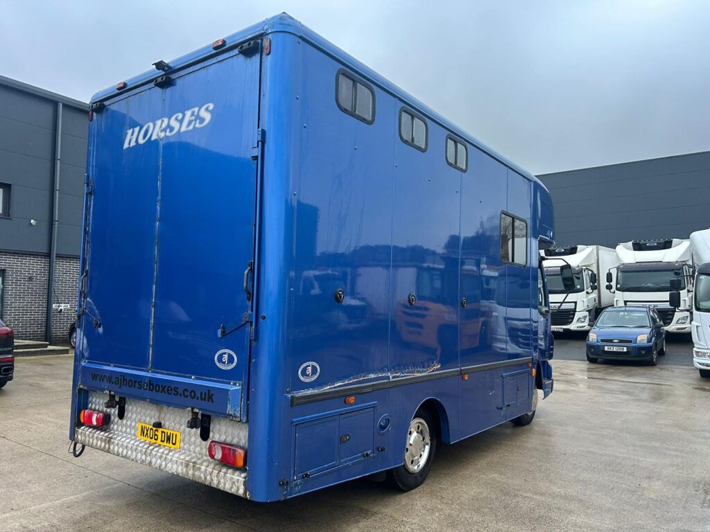 2006 DAF LF 45-150 7.5T Horsebox