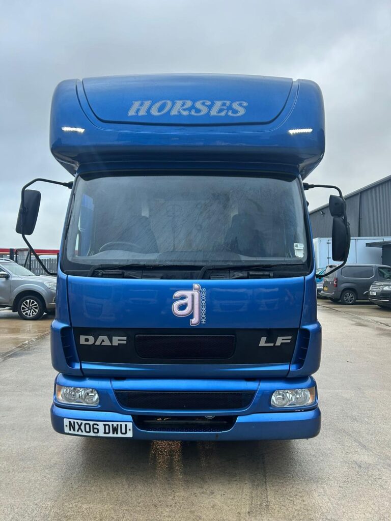 2006 DAF LF 45-150 7.5T Horsebox