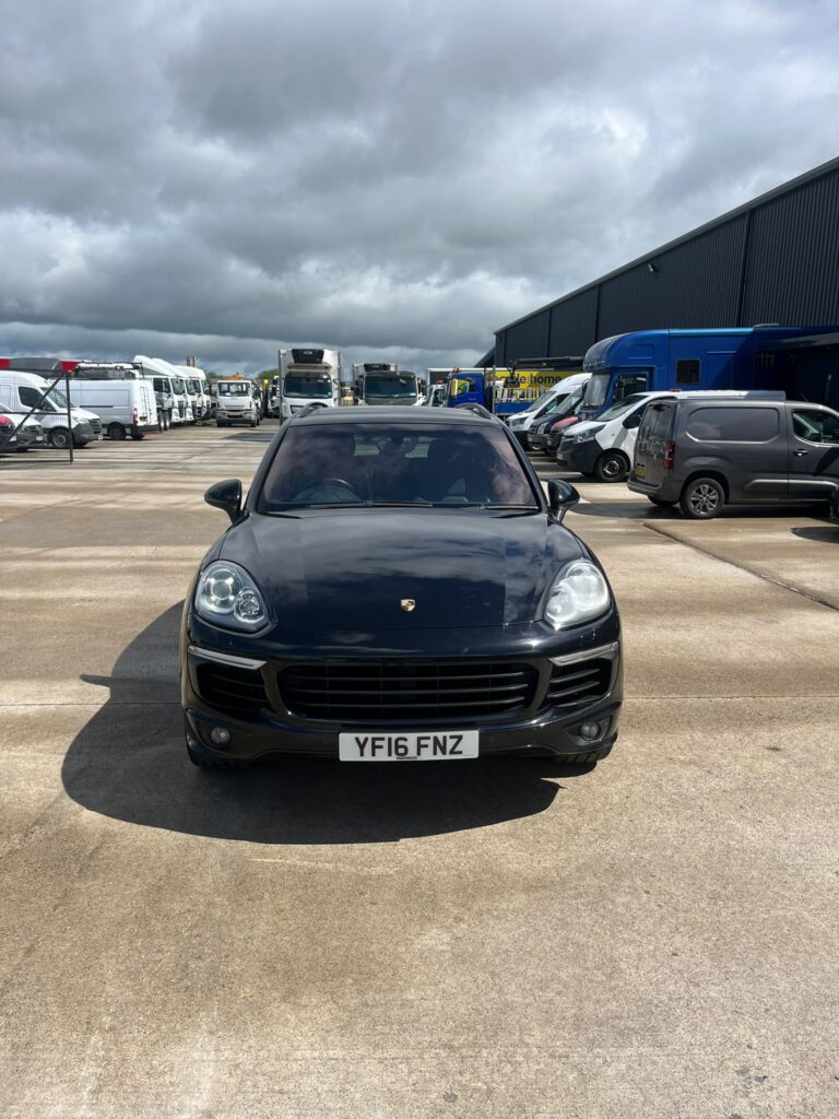 2016 Porsche Cayenne V6 Tiptronic S