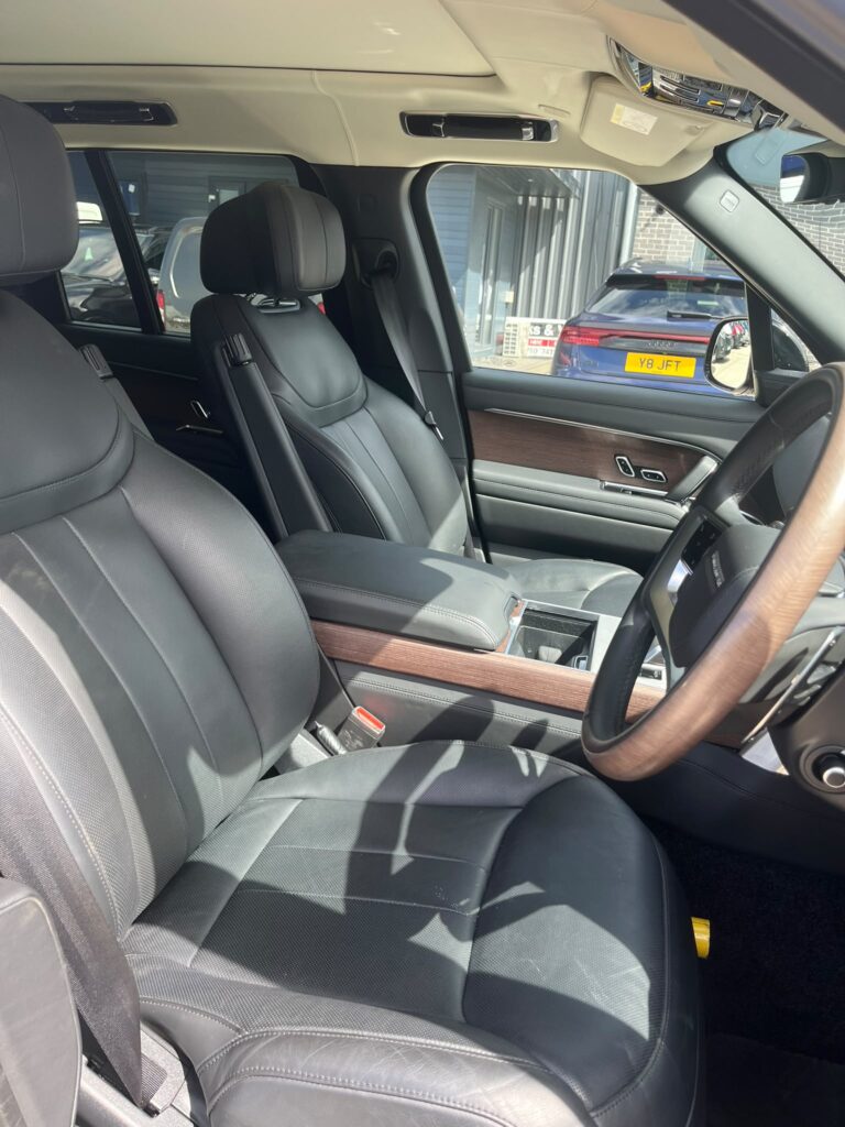 November 2024 Land Rover Range Rover Autobiography D 350