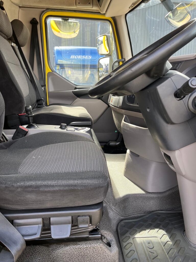 2016 DAF LF 45 150 7.5T Box