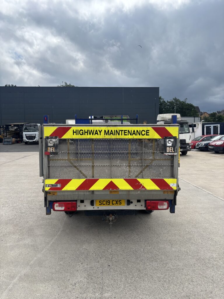 2019 Volkswagen Crafter Dropside with Tail Lift