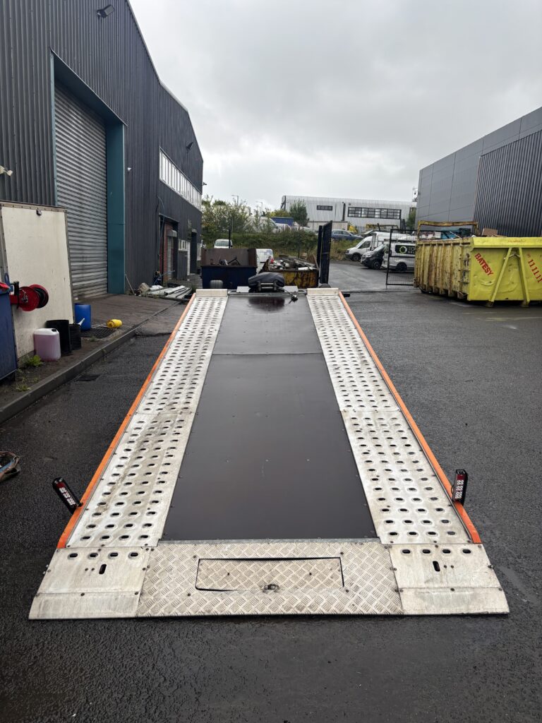 2021 Wiola W5 3 Axle Car Trailer