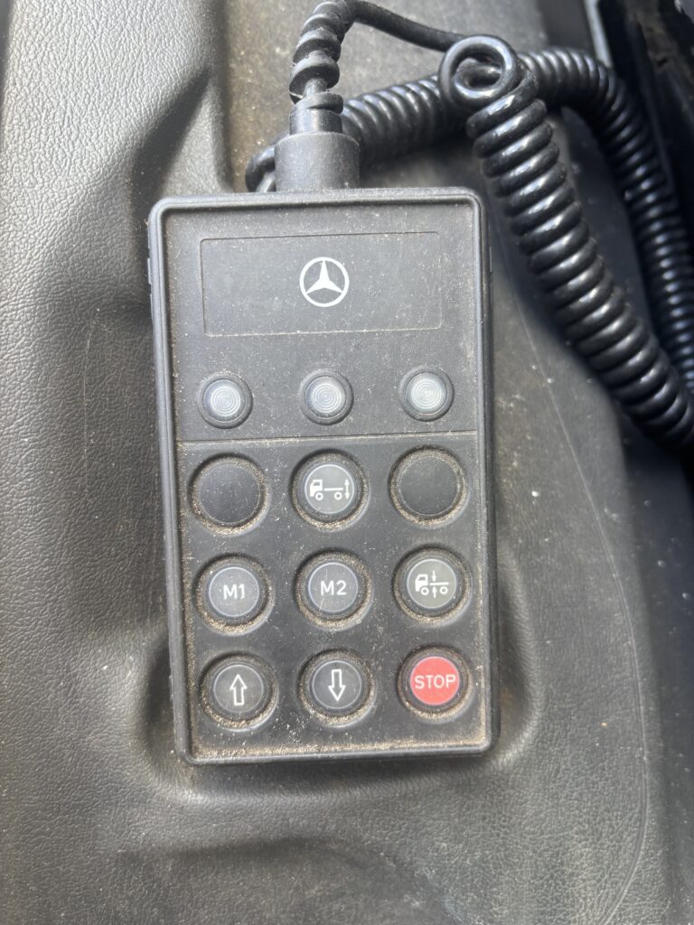 December 2013 Mercedes Atego 816 Curtainsider