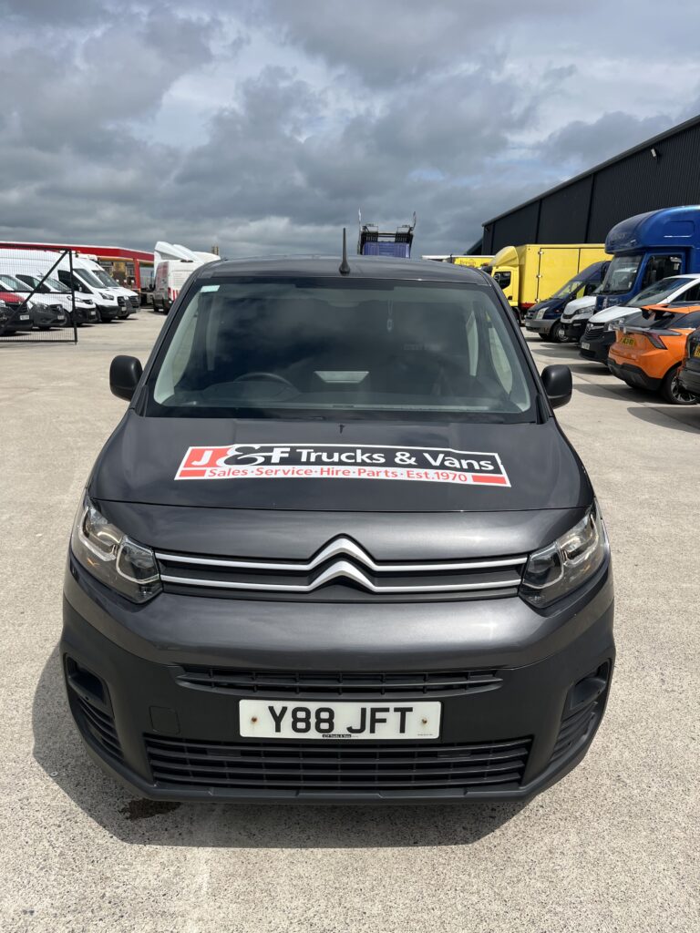 December 2020 Citroen Berlingo 650 Enterprise 1.5d