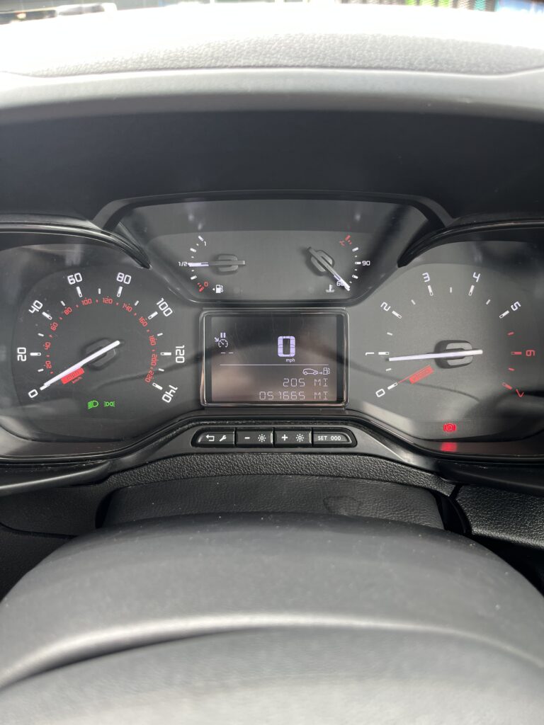 December 2020 Citroen Berlingo 650 Enterprise 1.5d