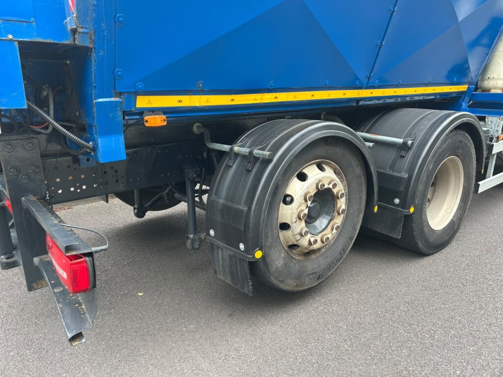 December 2018 DAF CF 340 Hotbox