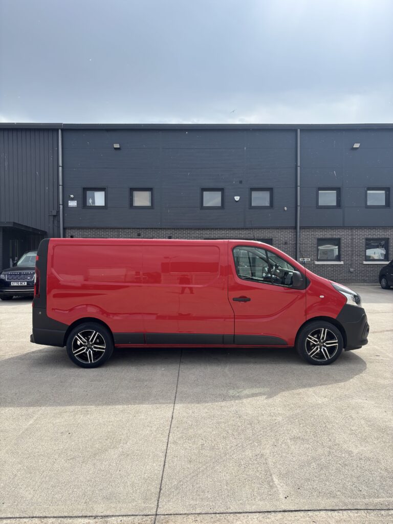 2021 Renault Trafic Business+ 2.0d