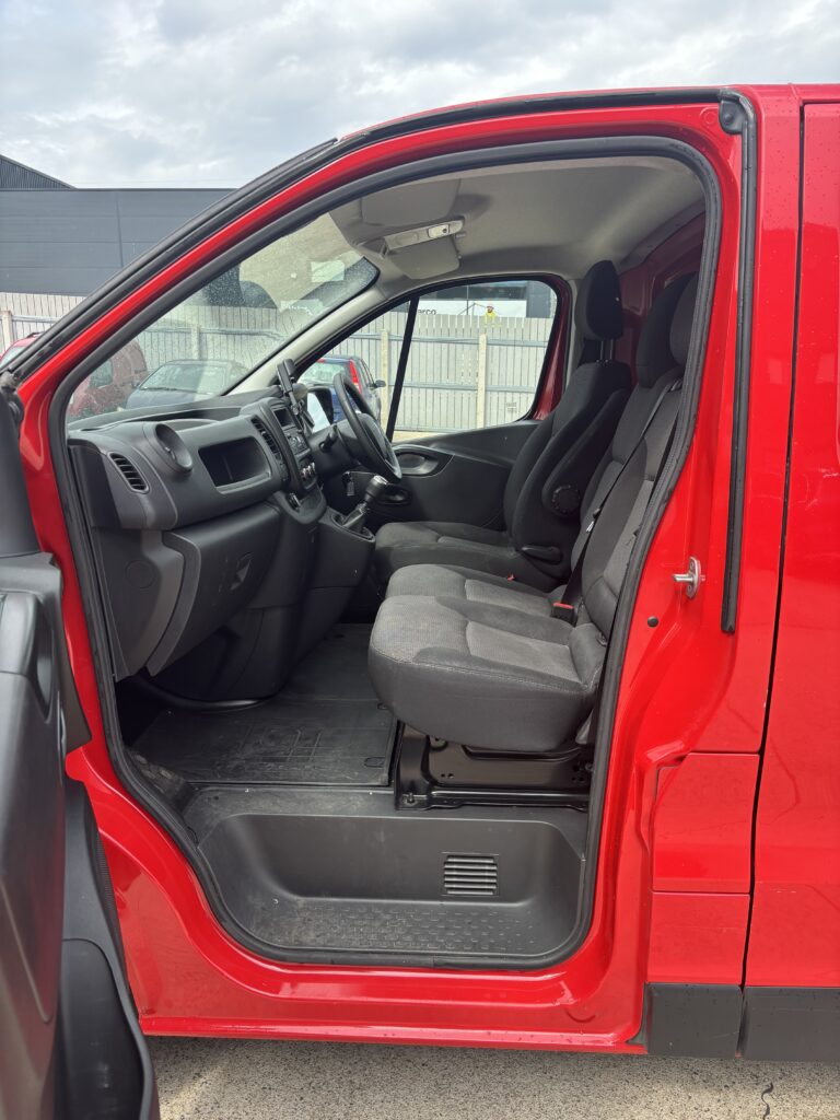 2021 Renault Trafic Business+ 2.0d