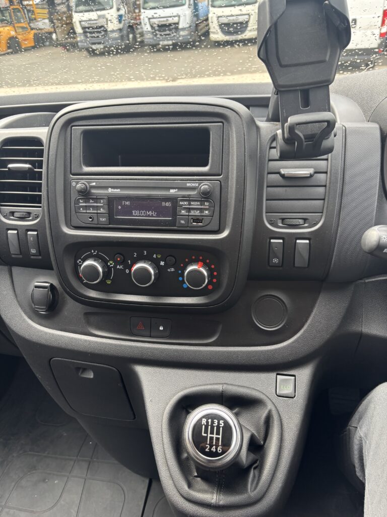 2021 Renault Trafic Business+ 2.0d