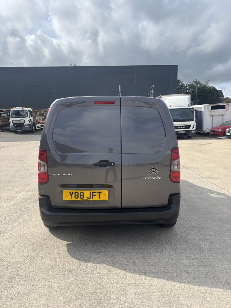 December 2020 Citroen Berlingo 650 Enterprise 1.5d