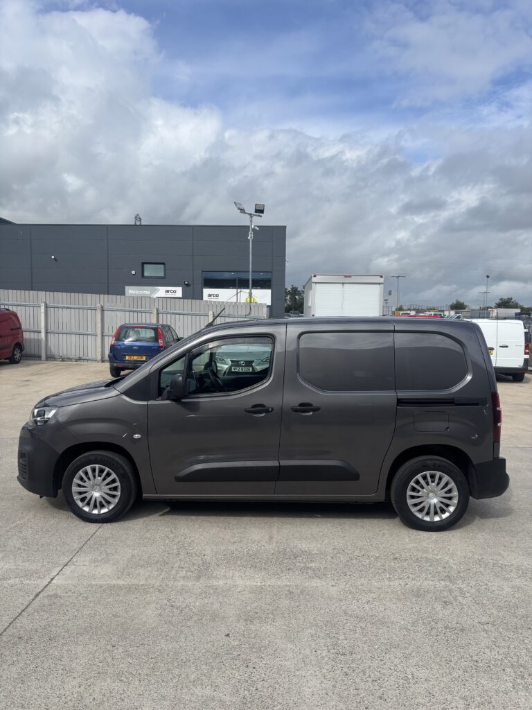 December 2020 Citroen Berlingo 650 Enterprise 1.5d