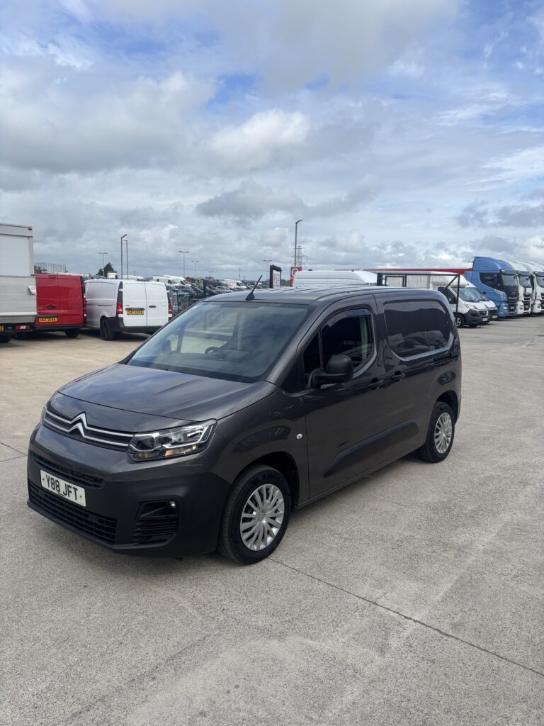 December 2020 Citroen Berlingo 650 Enterprise 1.5d